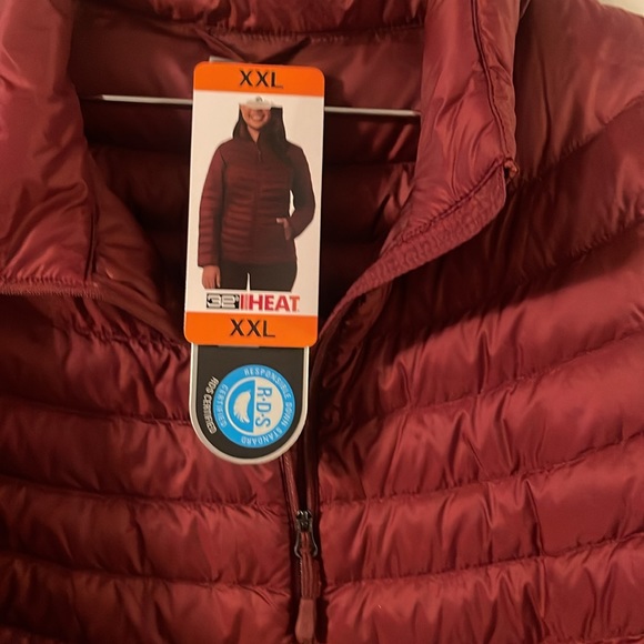 New Red wood light jacket. Ultra light down. Women’s XXL - Picture 7 of 7